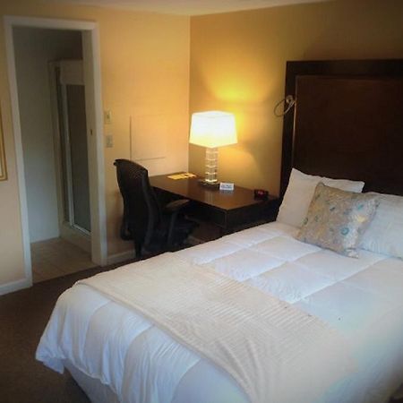Wayne Inn Honesdale Ngoại thất bức ảnh